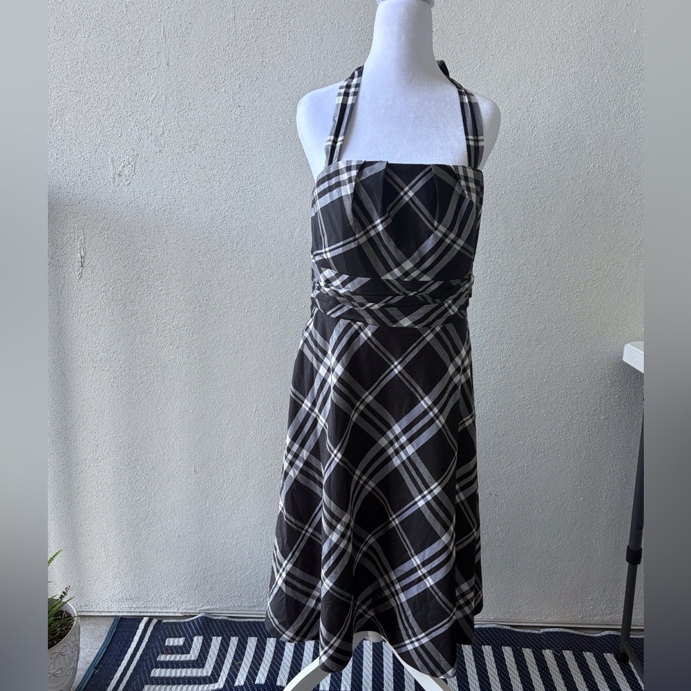 White House Black Market Plaid Cotton/Silk Size 10 Dress Party Cruise Smocked